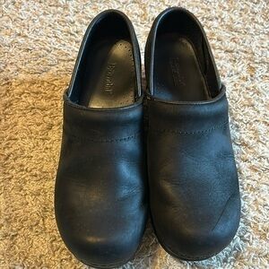 Like New Björndal Sanita Clogs Black